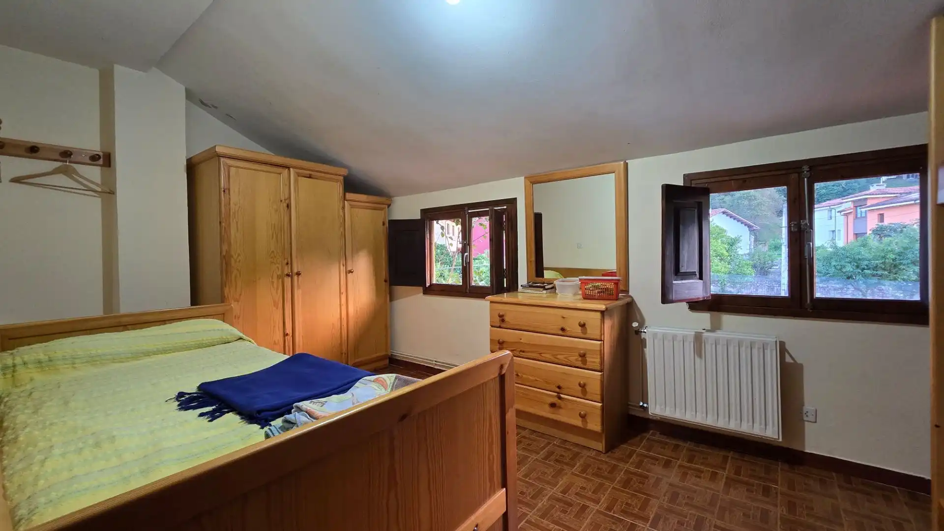 Habitación de Casa o chalet en venta en Llanes con Calefacción y Terraza