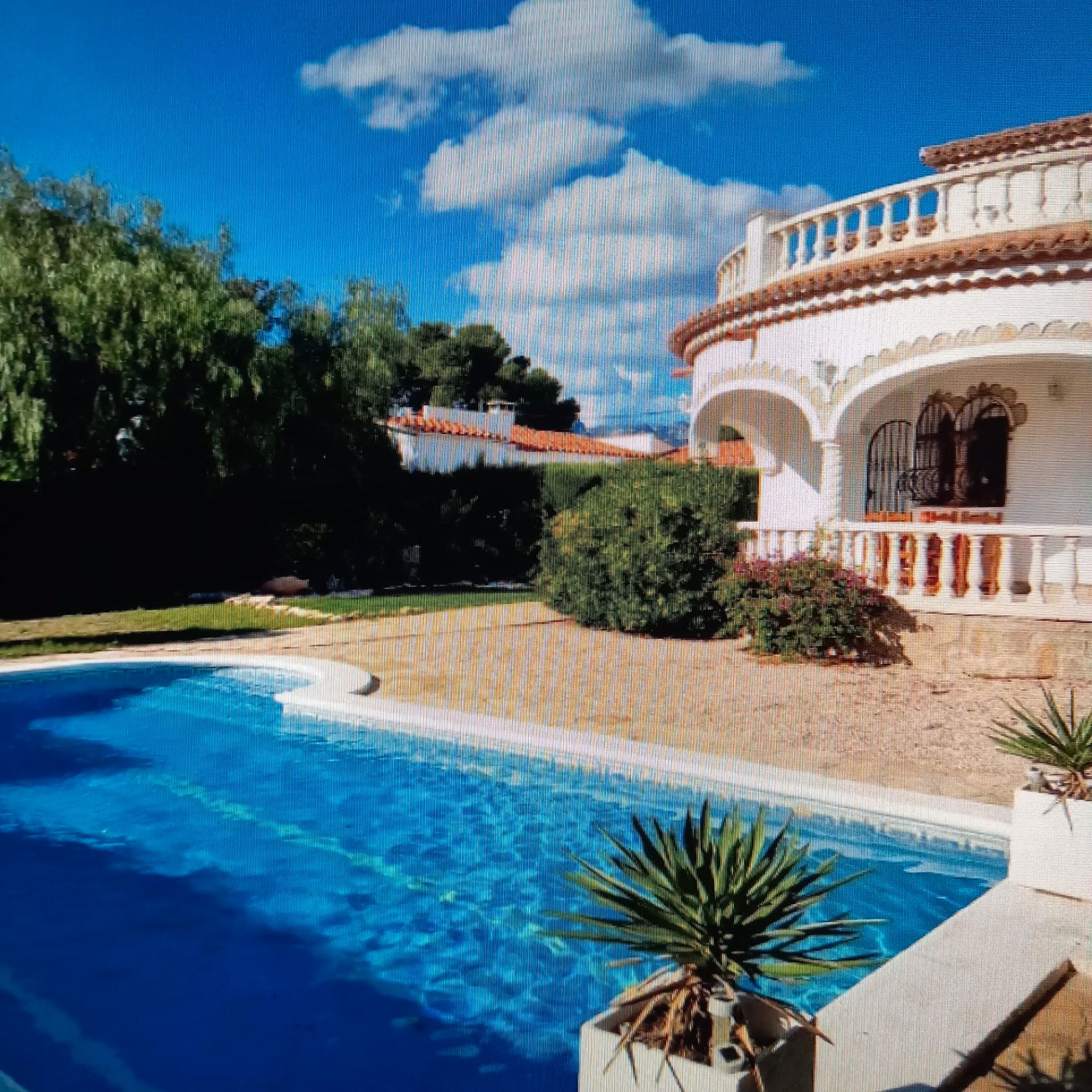 Piscina de Casa o xalet en venda en Mont-roig del Camp amb Aire condicionat, Jardí privat i Terrassa