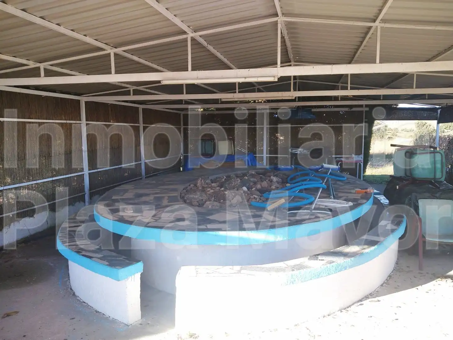 Piscina de Casa o xalet en venda en Morille amb Jardí privat, Terrassa i Moblat