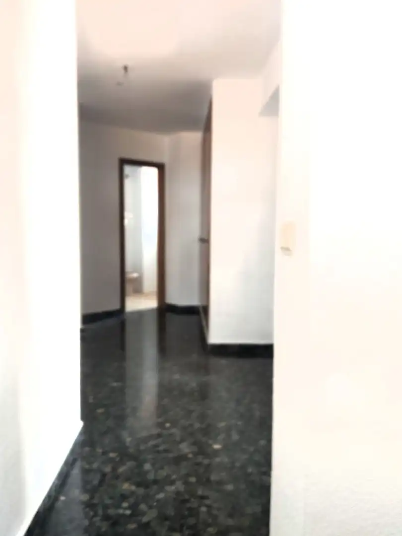 Flat for rent in Valencia  with Terrace