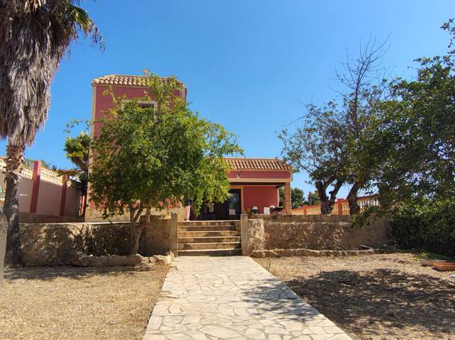 Casa-chalet en Venta en Barranco Hondo