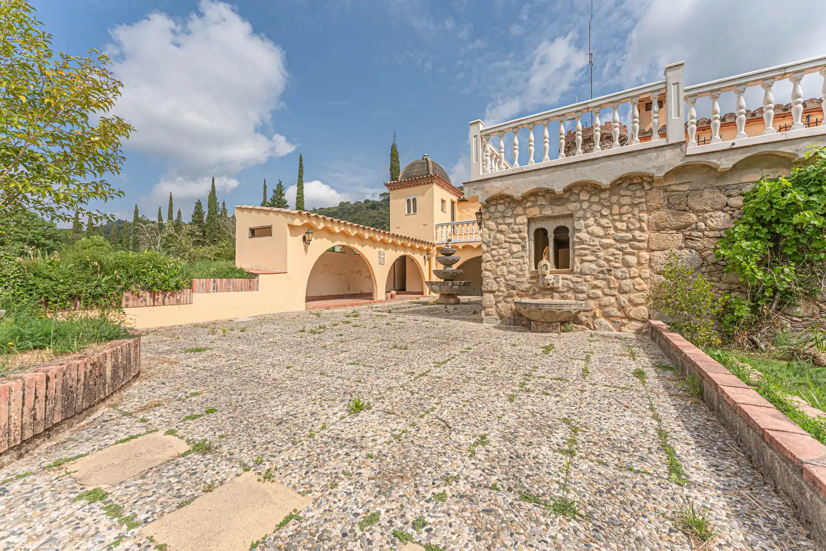 Vista exterior de Finca rústica en venta en Lladó con Jardín privado, Terraza y Piscina