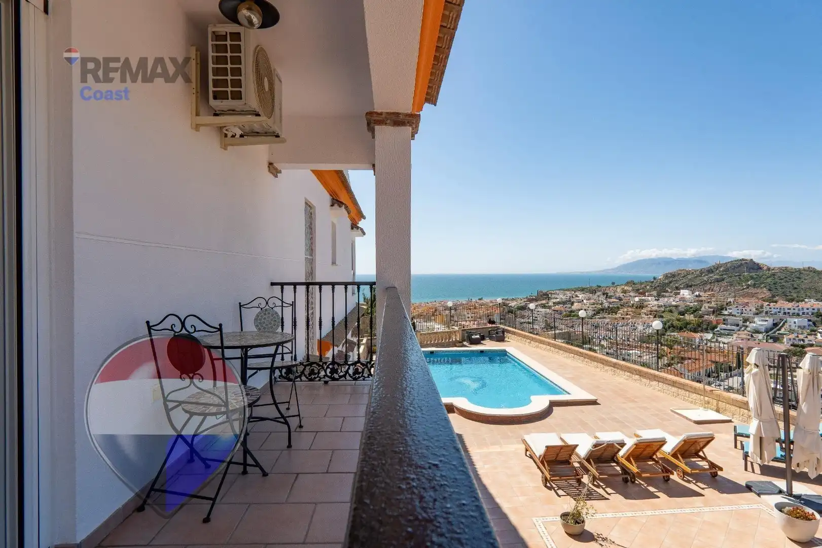 Terraza de Casa o chalet en venta en Rincón de la Victoria con Aire acondicionado, Calefacción y Jardín privado