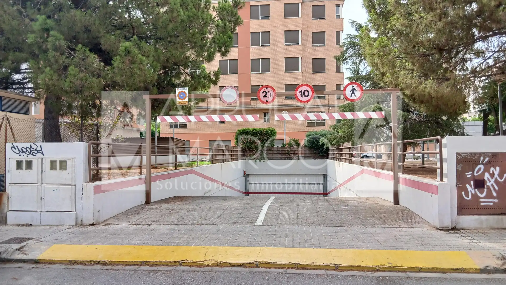 Parkplatz von Garage zum Verkauf in Vila-real