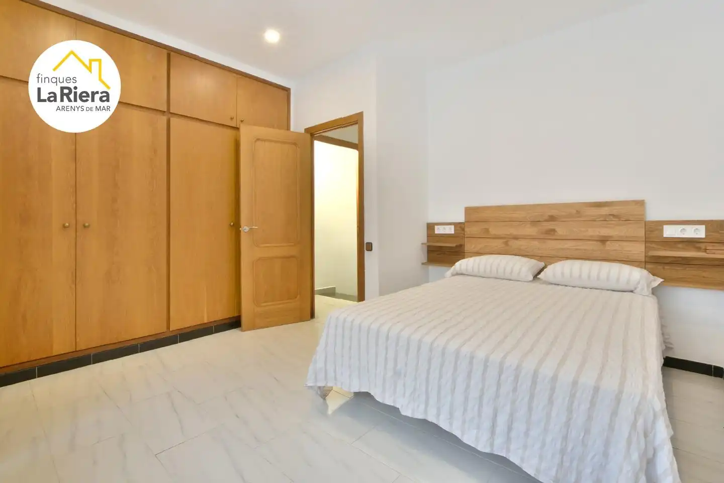 Dormitori de Casa o xalet en venda en Arenys de Munt amb Aire condicionat, Calefacció i Jardí privat