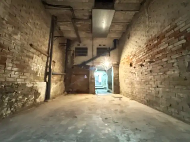 Commercial properties for rent in Girona