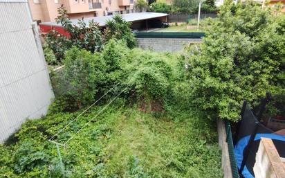 Single-family semi-detached for sale in Figueres  with Private garden
