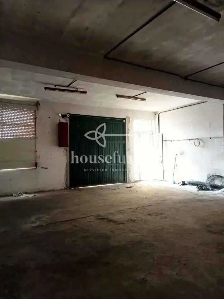 Edificio en venta en Fene