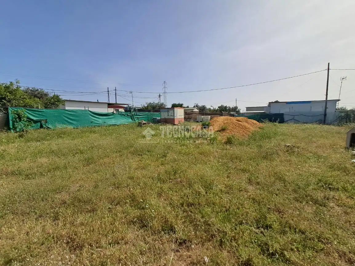 Finca rústica en venta en Carmona con Aire acondicionado, Calefacción y Amueblado