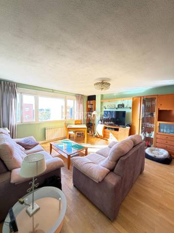 Piso en Venta en Valdebernardo - Valderribas