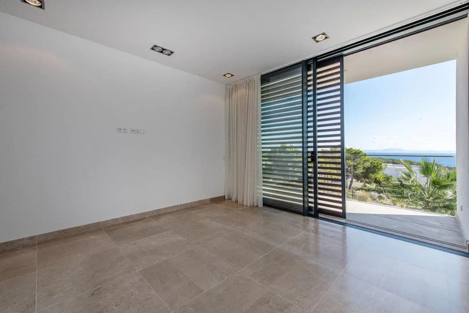 Bedroom of Houses for sale in Calvià  with Air Conditioner, Private garden and Terrace