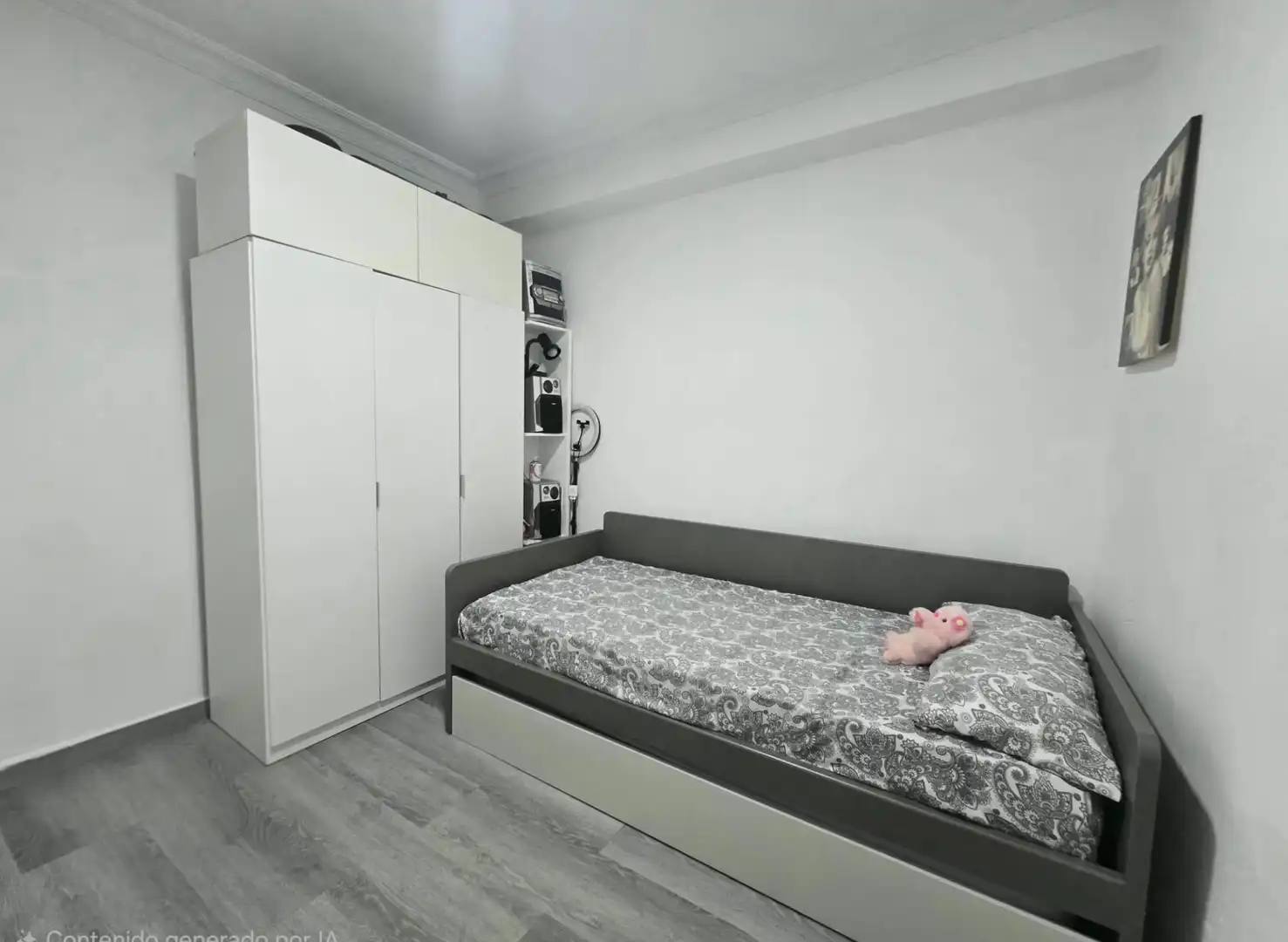 Bedroom of Flat for sale in Torremolinos