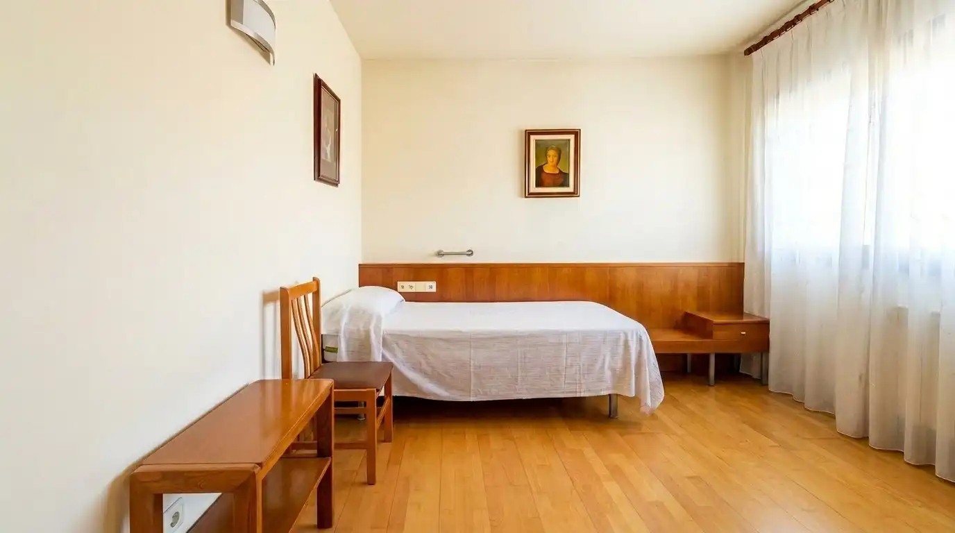 Habitación de Piso en venta en Girona con Aire acondicionado, Calefacción y Balcón