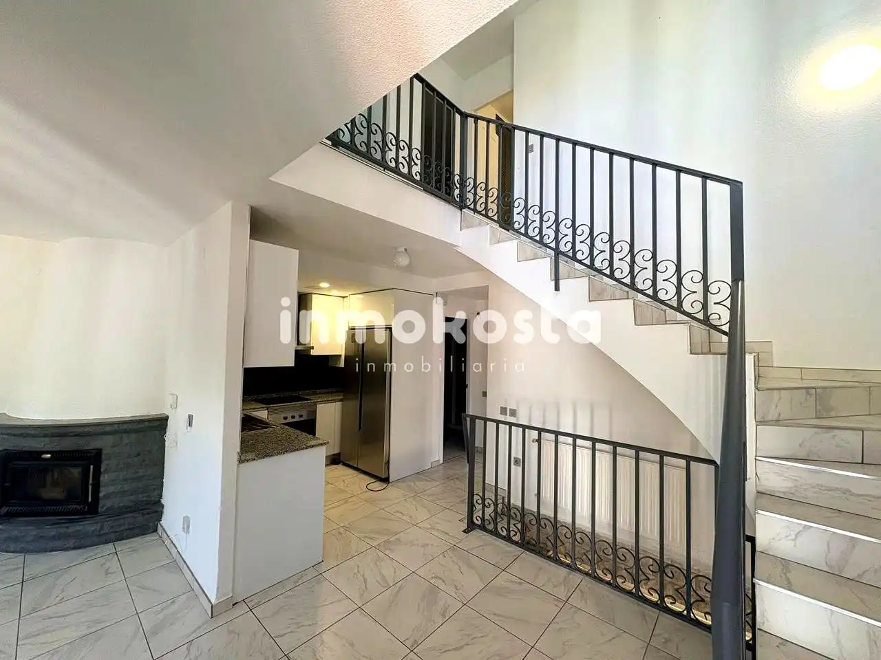 Exterior view of Detached homes for sale in L'Alfàs del Pi  with Air Conditioner, Heating and Private garden