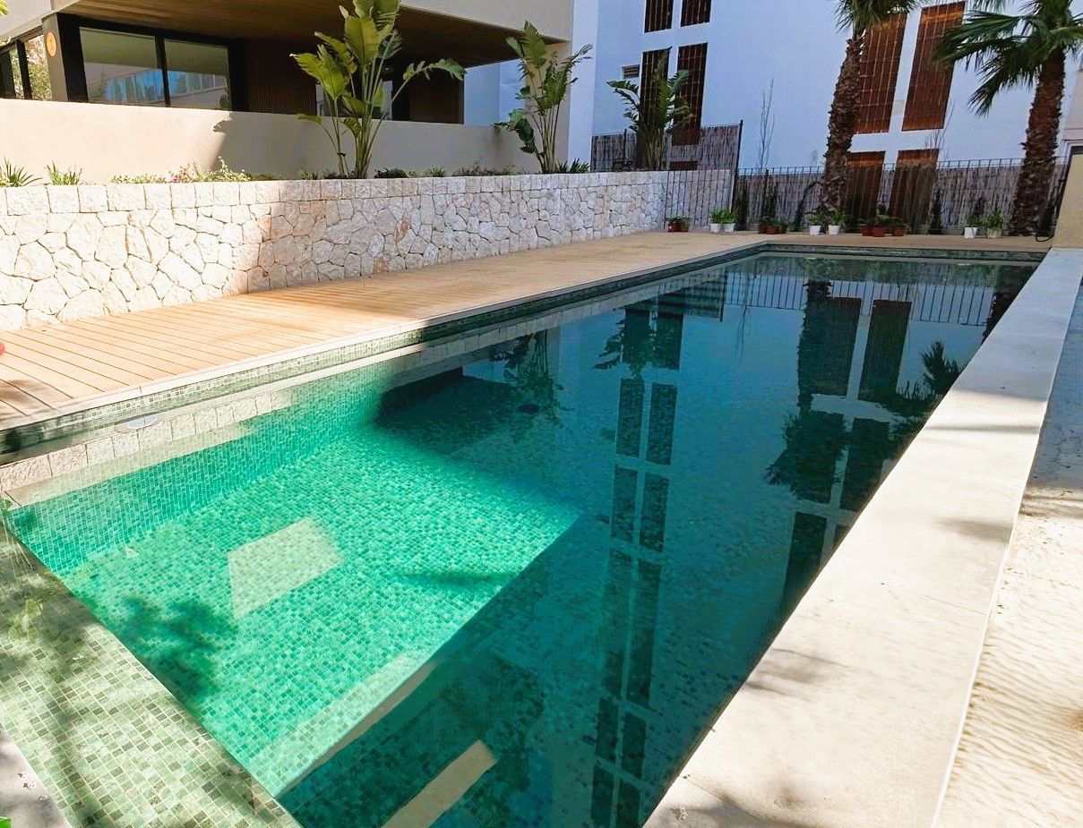 Piscina de Planta baixa en venda en  Palma de Mallorca amb Aire condicionat i Piscina comunitària