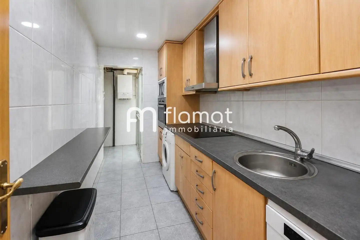 Kitchen of Flat for sale in Santa Coloma de Gramenet  with Air Conditioner, Furnished and Balcony