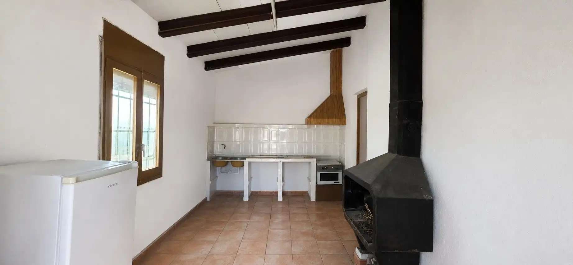 Cuina de Finca rústica en venda en L'Aldea amb Traster