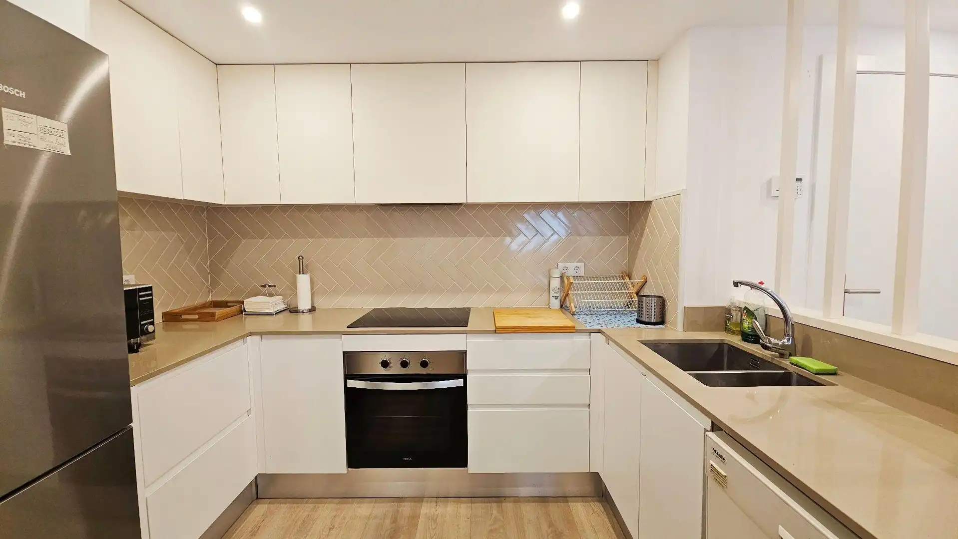 Cuina de Apartament en venda en Llançà amb Aire condicionat, Piscina i Forn