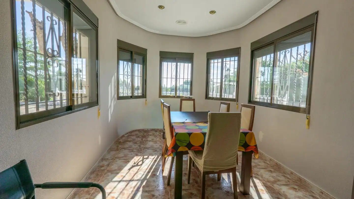 Comedor de Casa o chalet en venta en Crevillent con Aire acondicionado, Jardín privado y Terraza