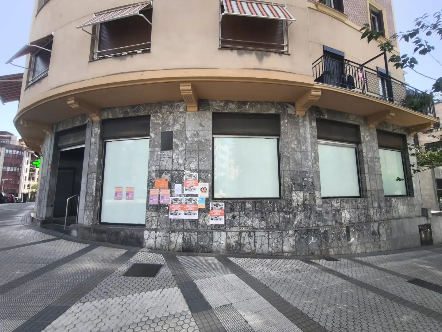 Local de lloguer en Donostia - San Sebastián 