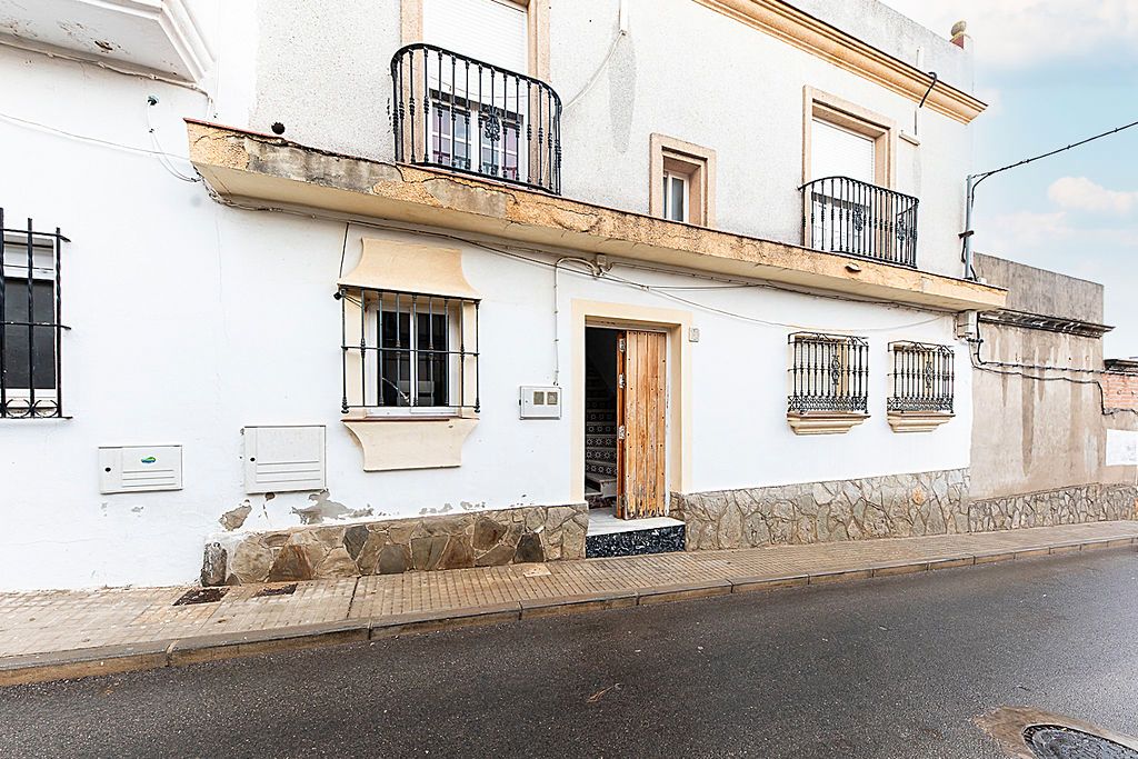Flat for sale in C/ Naranja , La Banda - Campo de Fútbol