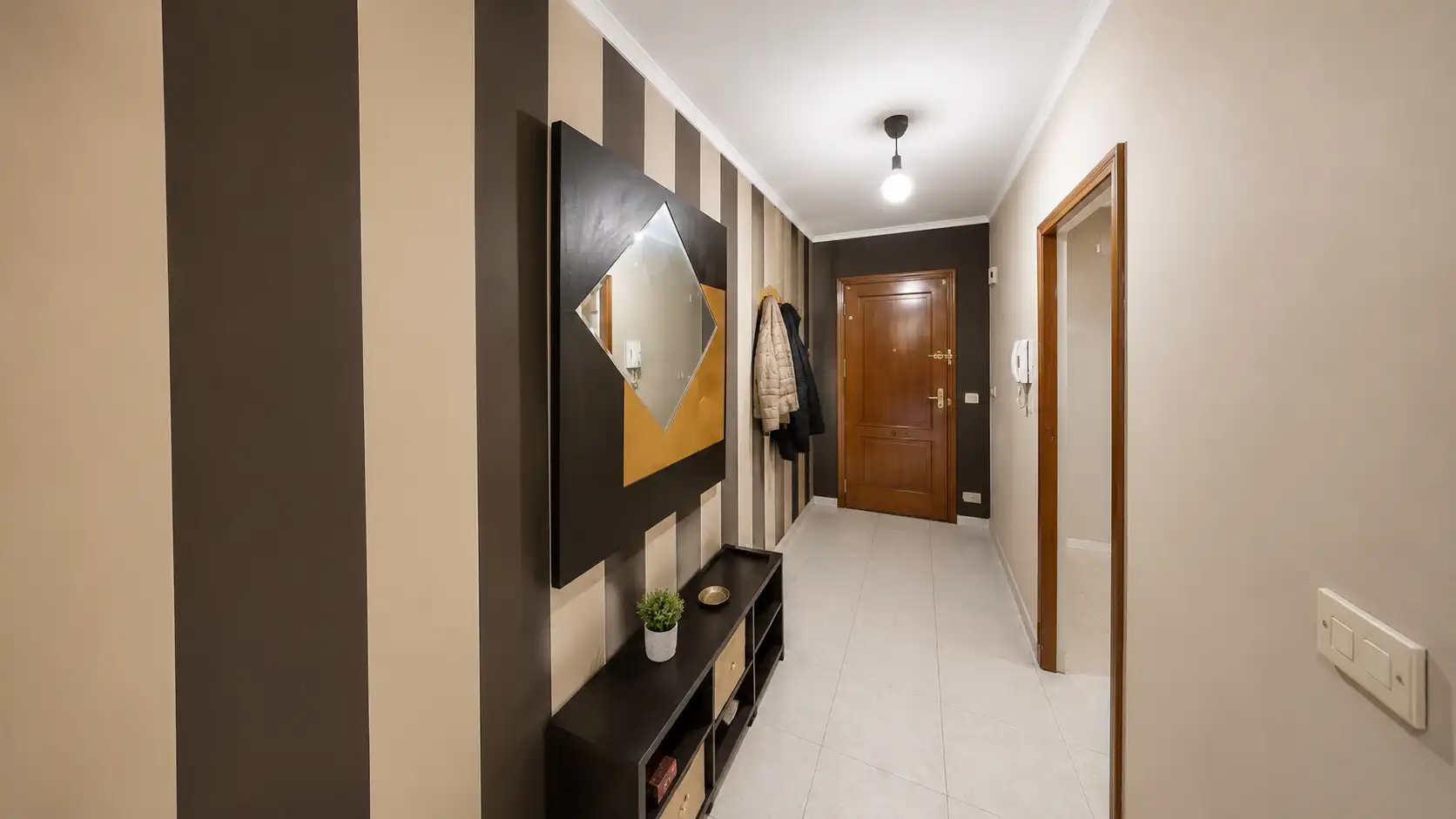 Piso en venta en Vigo  con Trastero y Amueblado