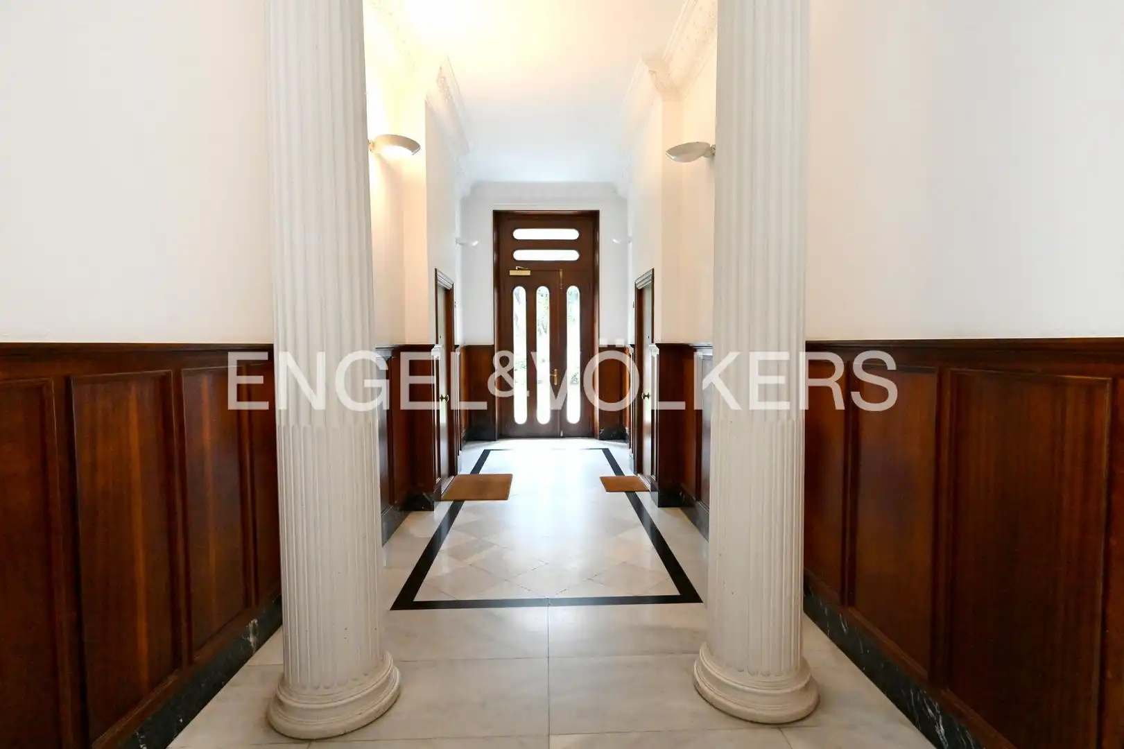 Maisonette zur Miete in Santander mit Heizung, Privatgarten und Parkett