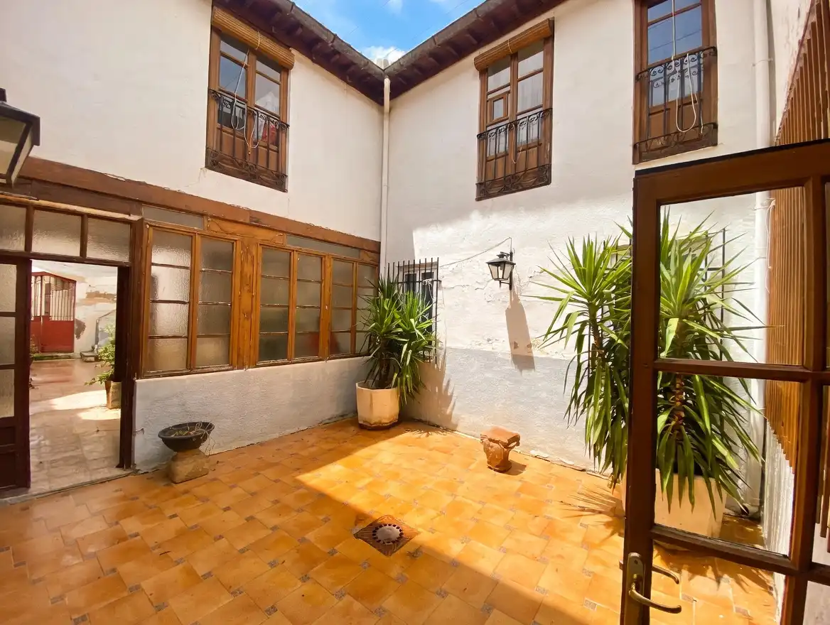 Casa amb terrassa en venda a Plaza Mayor