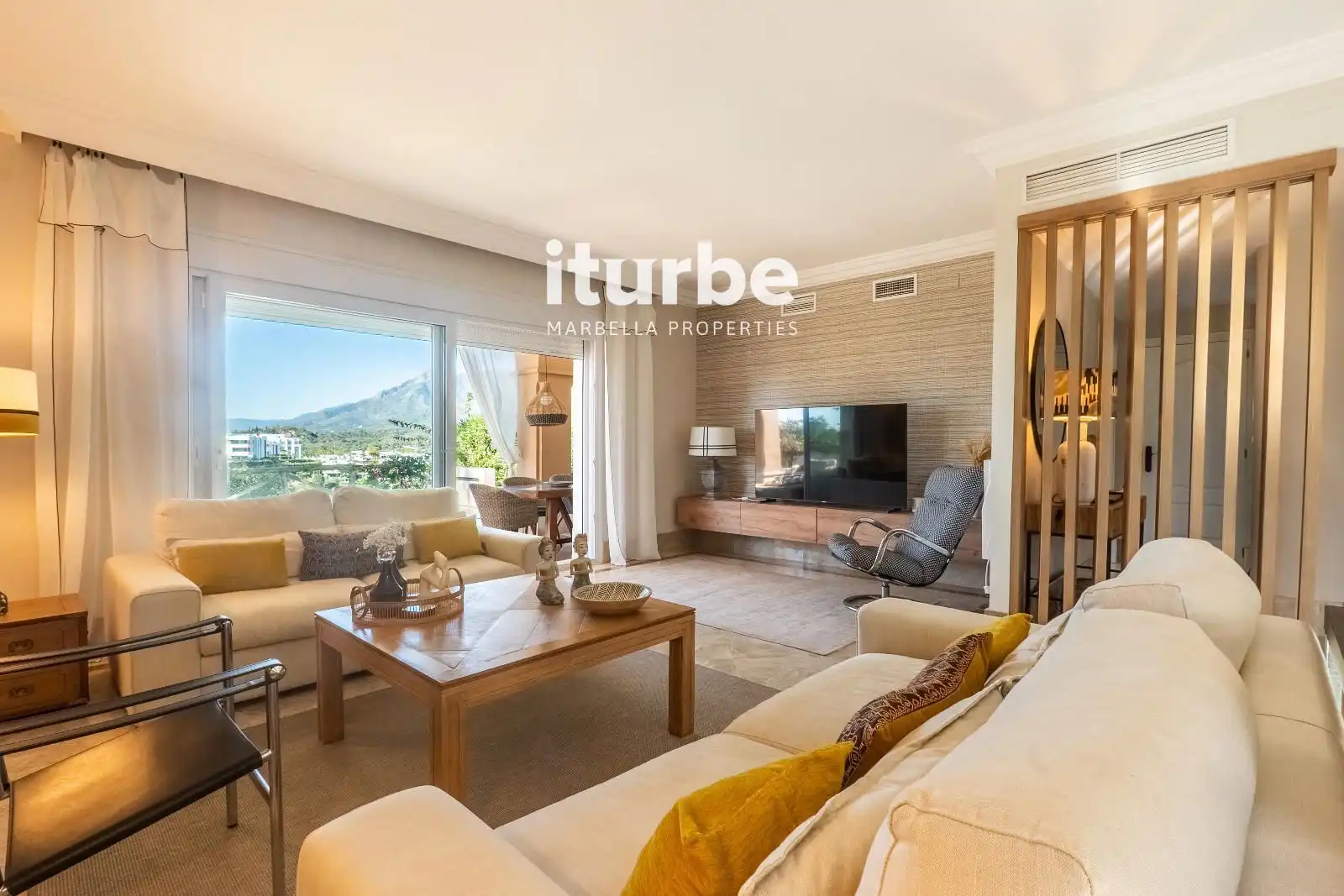 Exterior view of Houses for rent in Marbella  with Air Conditioner, Heating and Private garden
