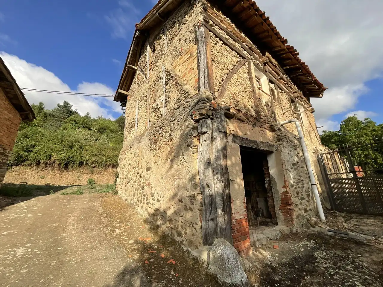 Vista exterior de Finca rústica en venda en Santurdejo