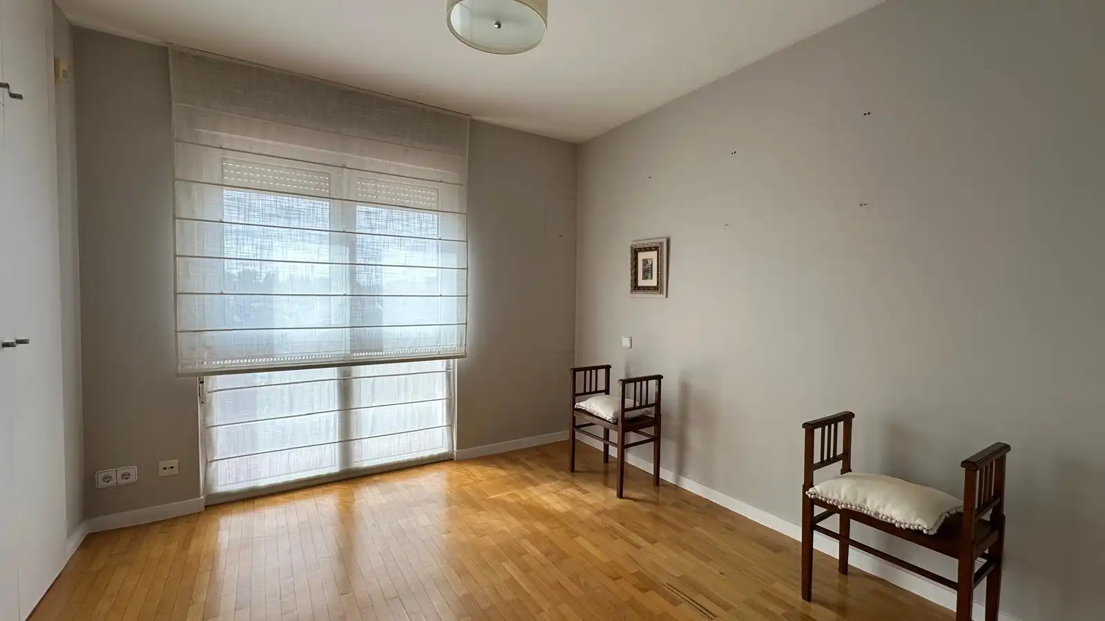 Casa aparellada amb jardí en venda a Calle Guatemala, imagen 7