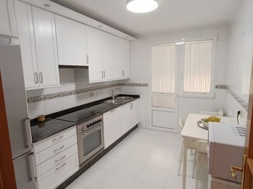 Apartament amb ascensor de lloguer a Rúa Xoana de Castro