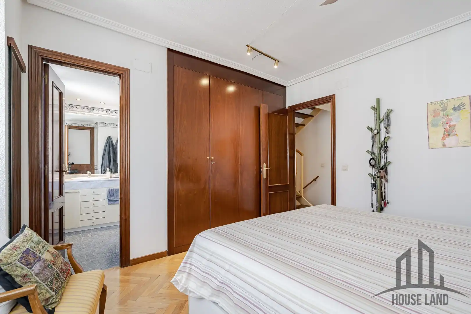 Dormitori de Casa adosada en venda en Algete amb Calefacció, Jardí privat i Terrassa