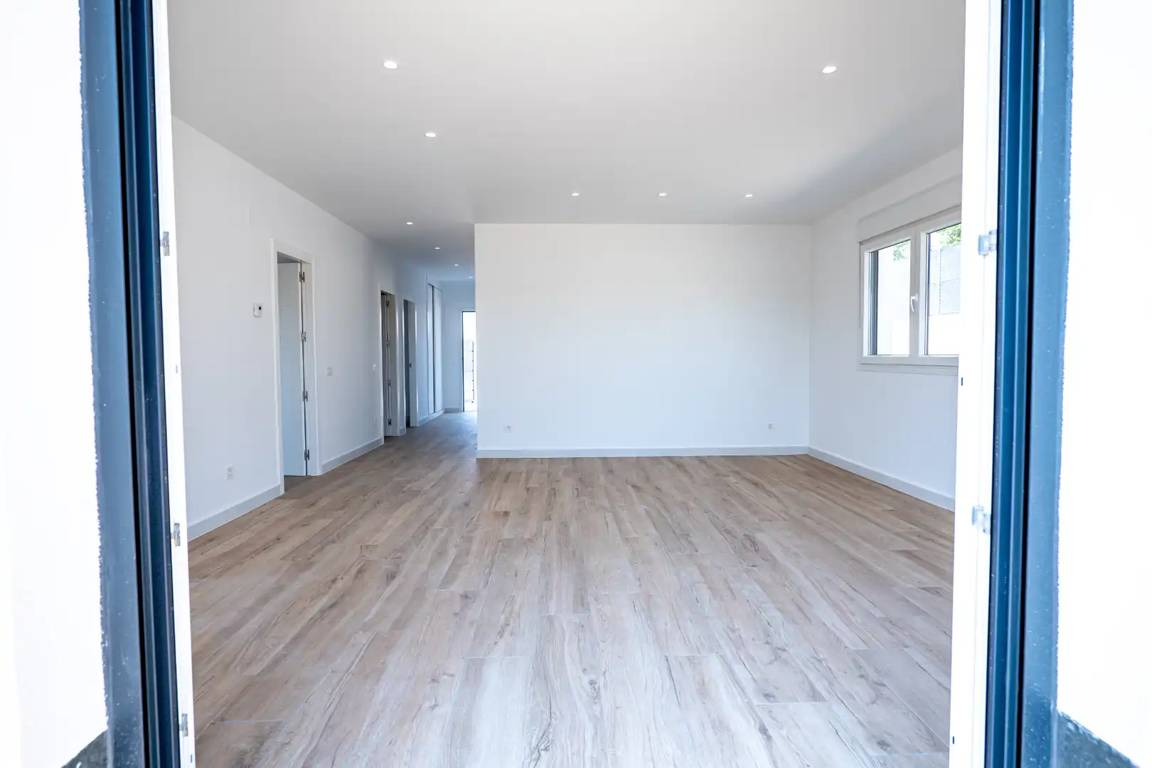 Houses for sale in Villamantilla  with Air Conditioner, Heating and Private garden