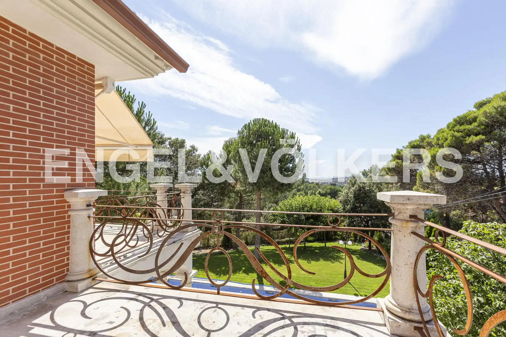 Terrassa de Casa o xalet de lloguer en Villaviciosa de Odón amb Aire condicionat, Calefacció i Jardí privat