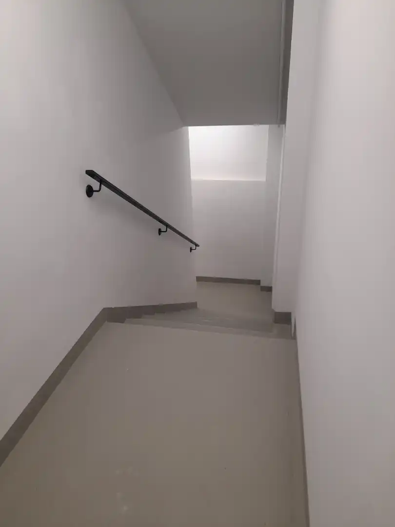 Büro zur Miete in L'Hospitalet de Llobregat mit Klimaanlage, Heizung und Terrasse