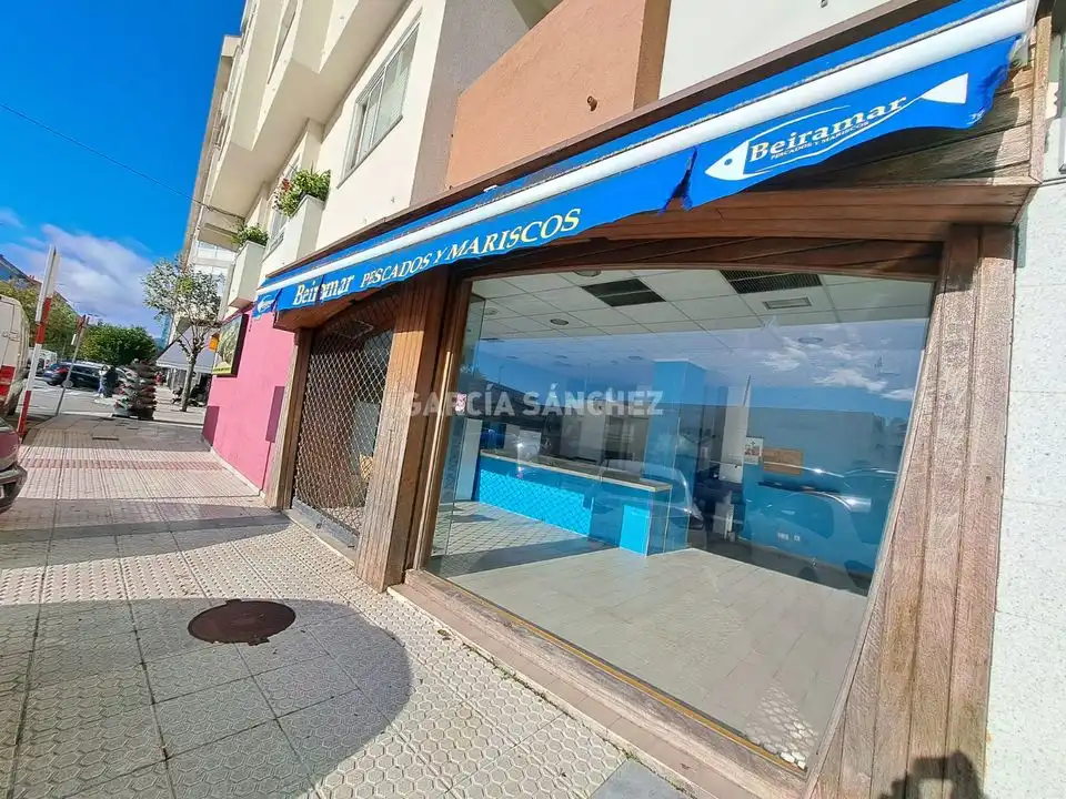 Business premises to rent in Avenida da Constitución 33, imagen 2