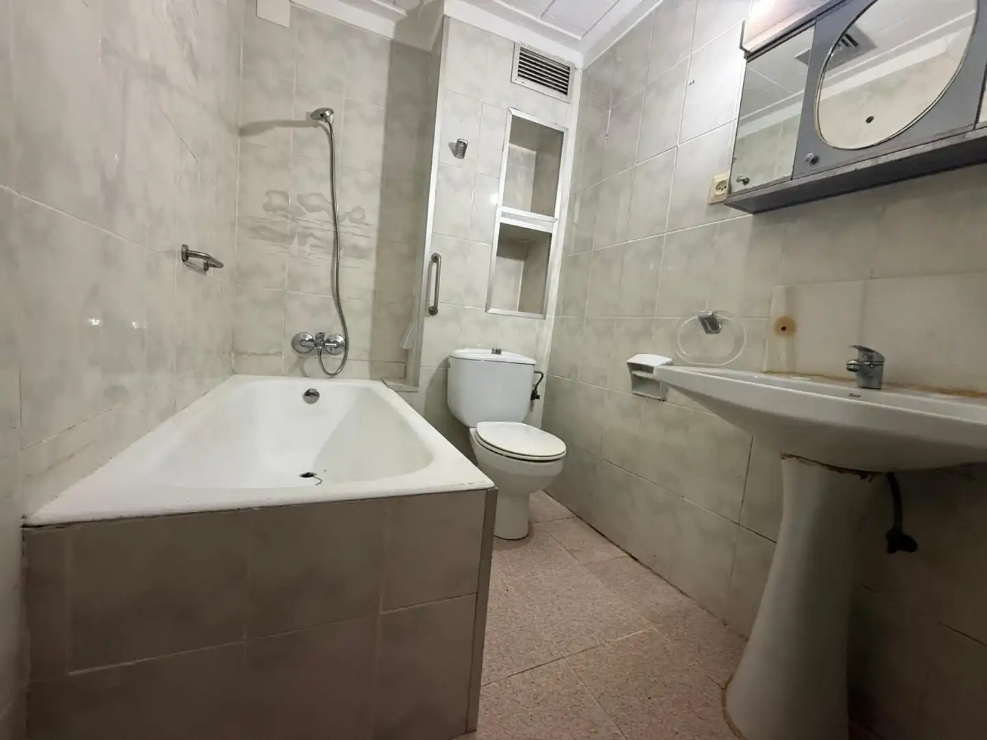 Bathroom of Houses for sale in Blanes  with Heating, Terrace and Balcony