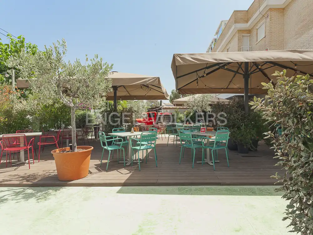 Terrassa de Local en venda en Castelldefels