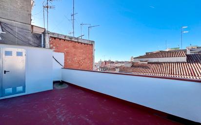 Exterior view of Flat for sale in  Barcelona Capital  with Heating, Parquet flooring and Terrace