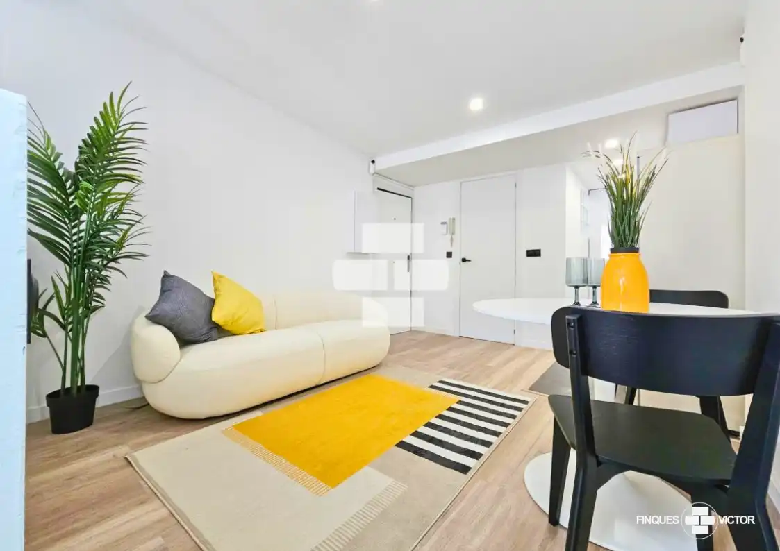 Piso en venta en Carrer de la Lluna 29, imagen 4