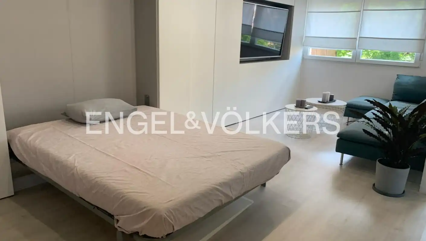 Sala d'estar de Pis de lloguer en Valencia amb Aire condicionat, Calefacció i Moblat