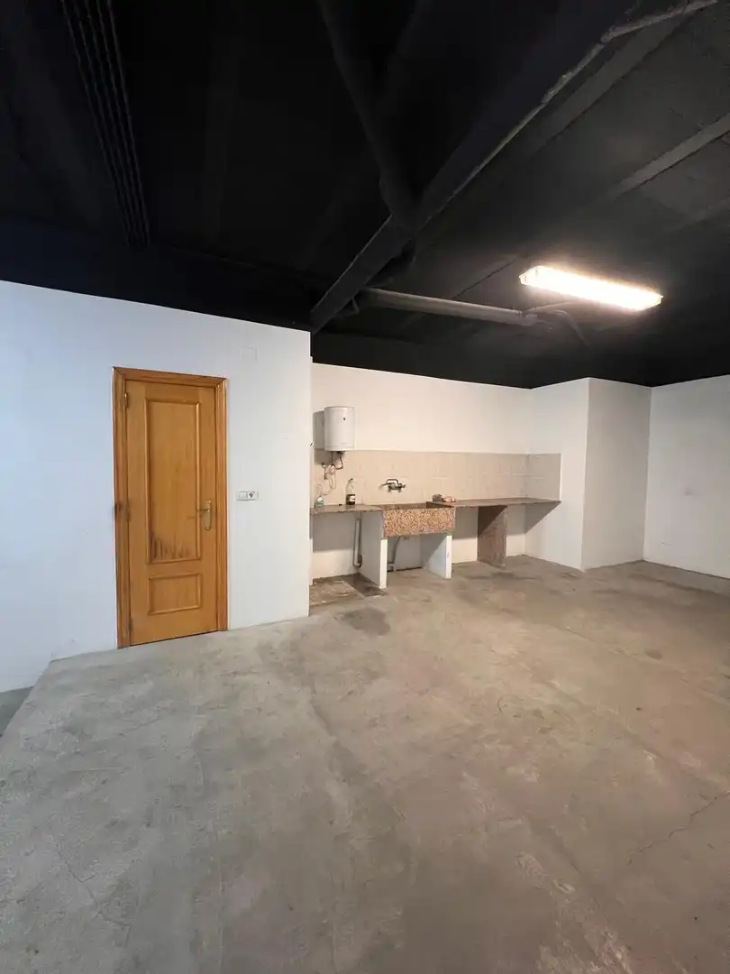 Gewerbefläche zum Verkauf in Casco Antiguo, imagen 8