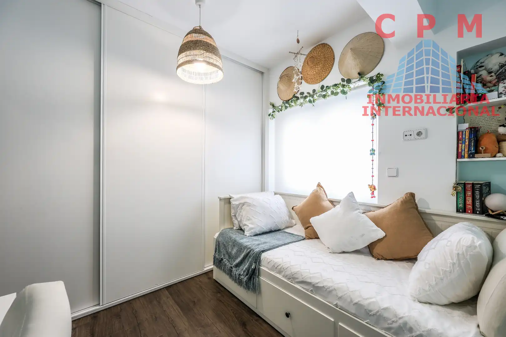 Schlafzimmer von Wohnung zur Miete in Madrid mit Klimaanlage, Heizung und Parkett