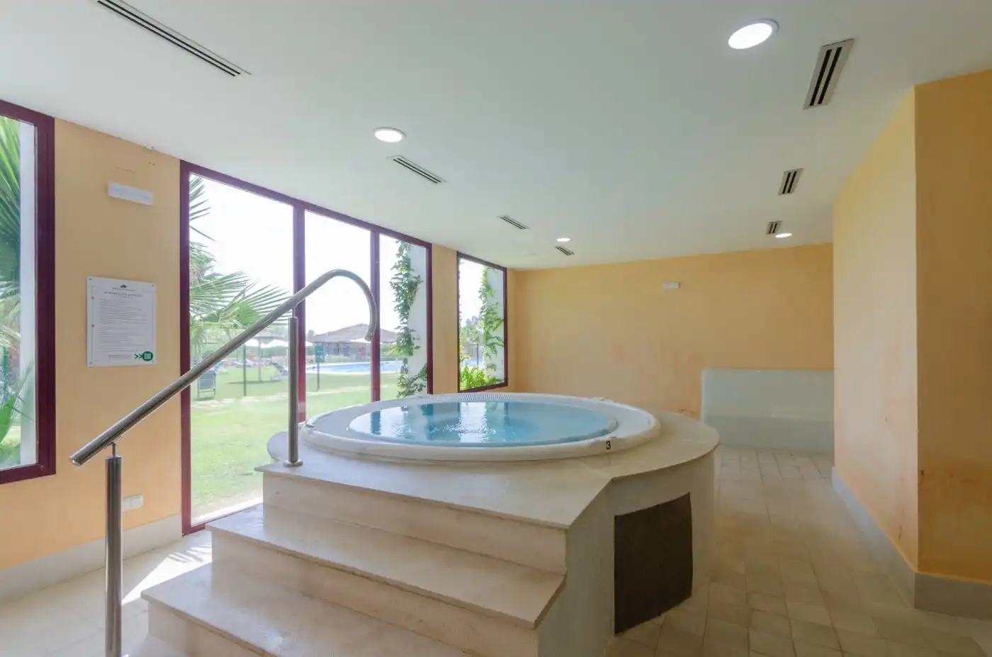 Piscina de Ático de alquiler en Benahavís con Aire acondicionado, Calefacción y Terraza