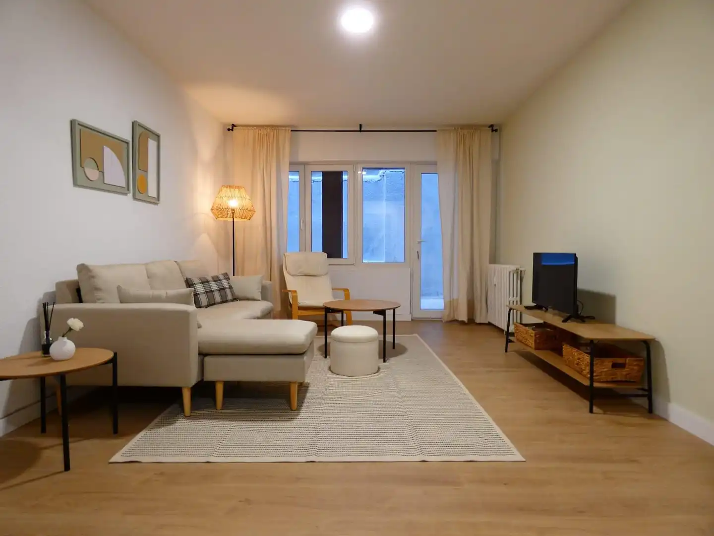 Zimmer in Calle de Eduardo Marquina, 14, Centro
