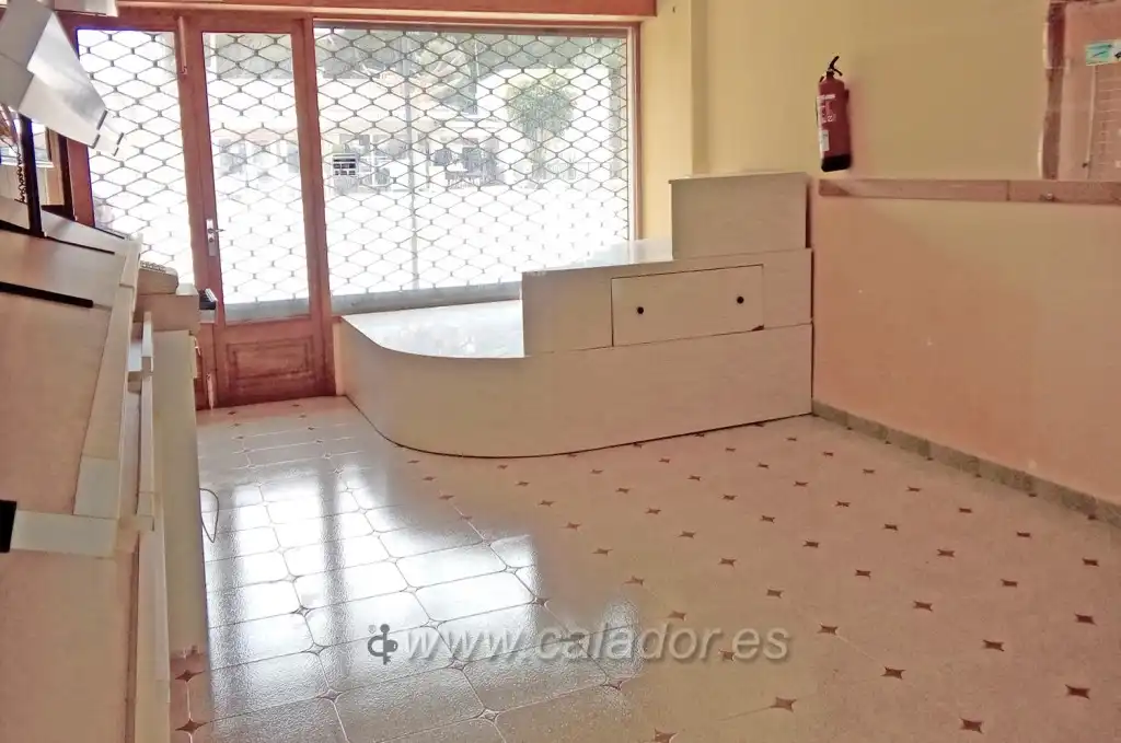 Local comercial en venta en Portocolom, imagen 2