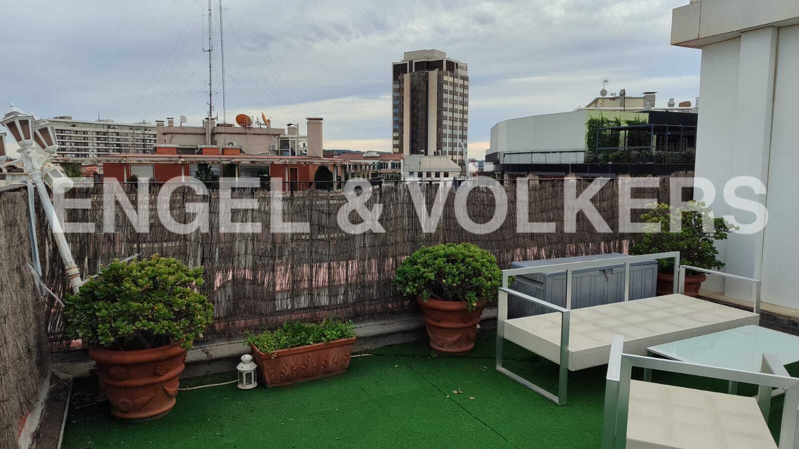 Terrace of Attic to rent in  Barcelona Capital  with Heating