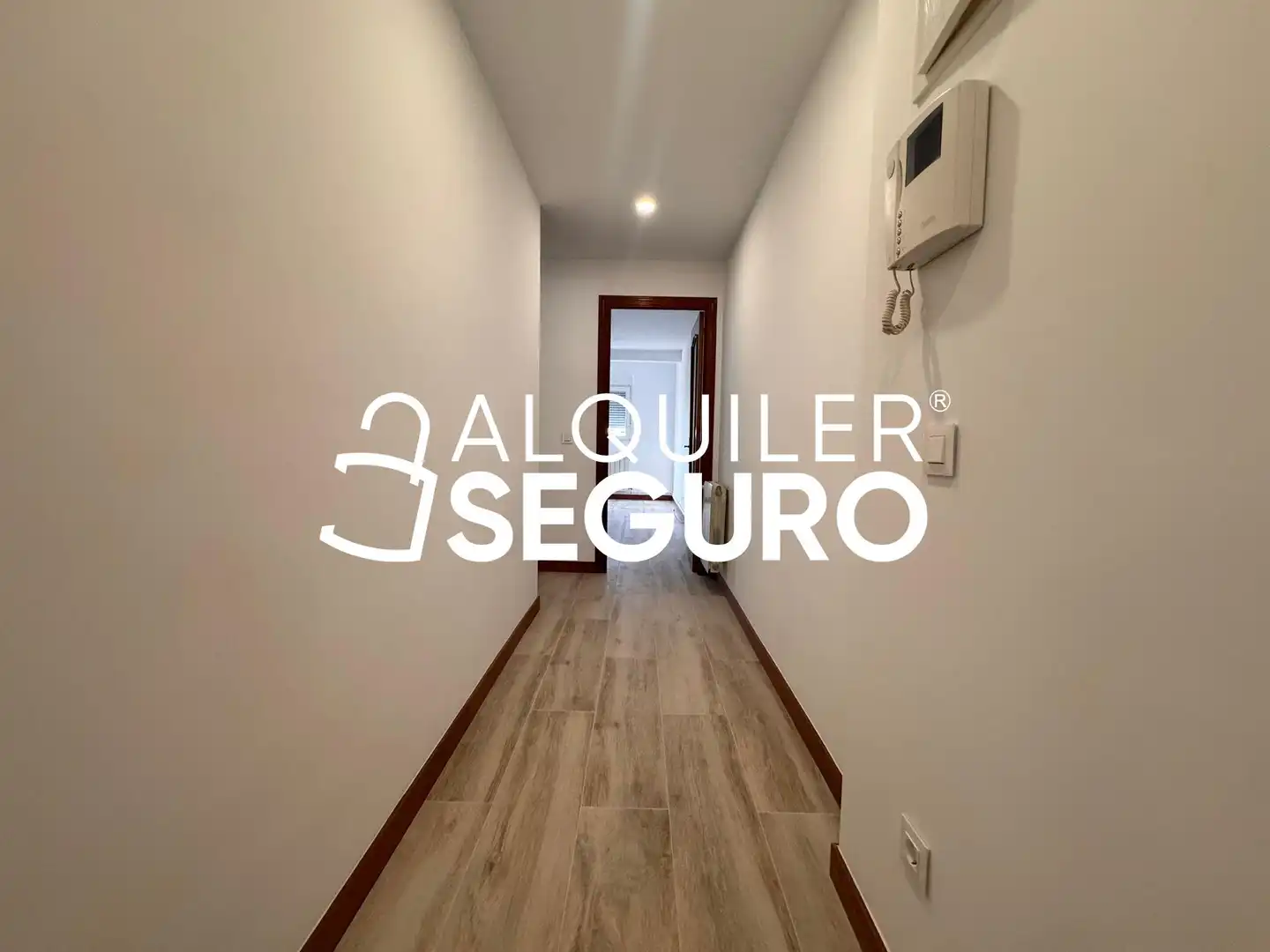 Flat for rent in Madrid  with Air Conditioner, Heating and Terrace
