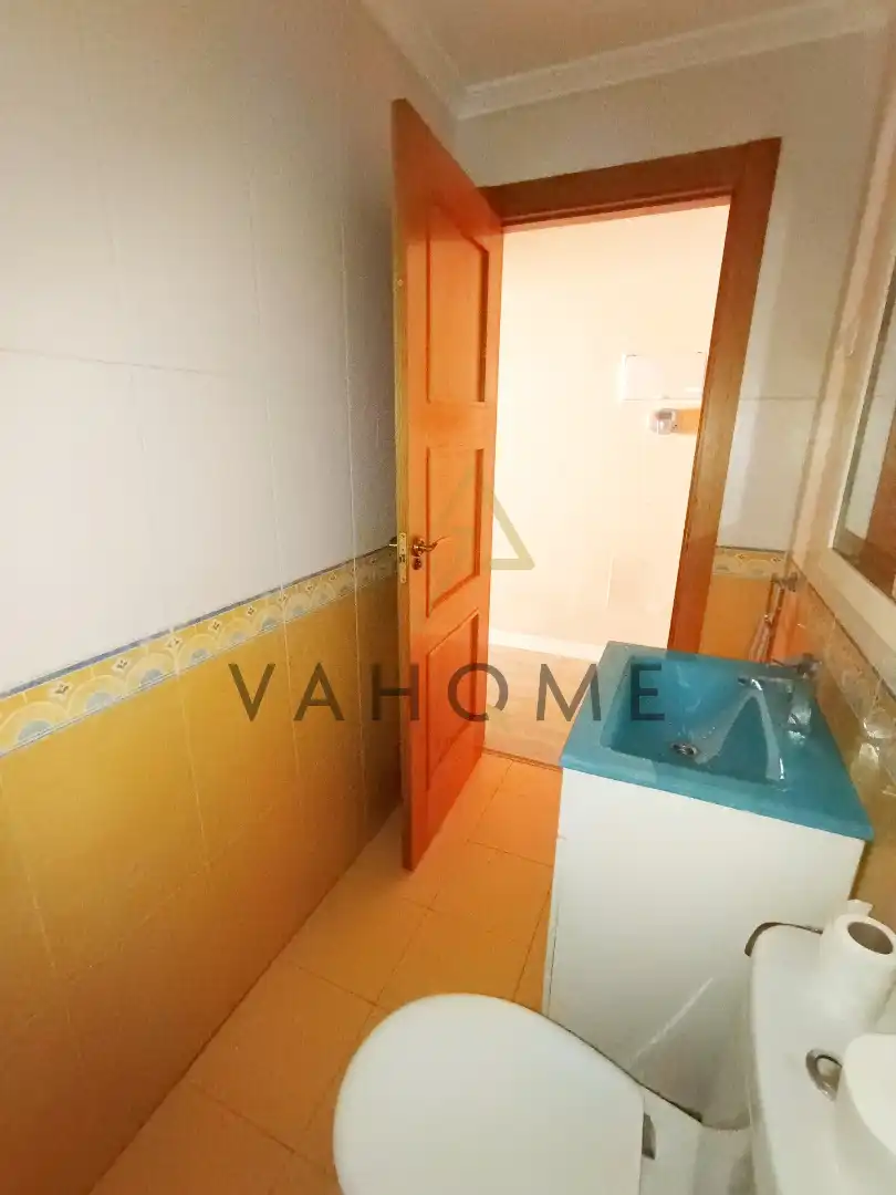 Baño de Dúplex en venta en Numancia de la Sagra con Aire acondicionado, Calefacción y Amueblado